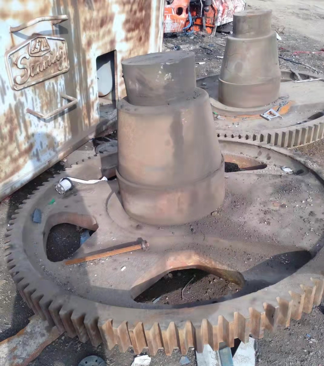 青島億諾發(fā)廢鐵回收